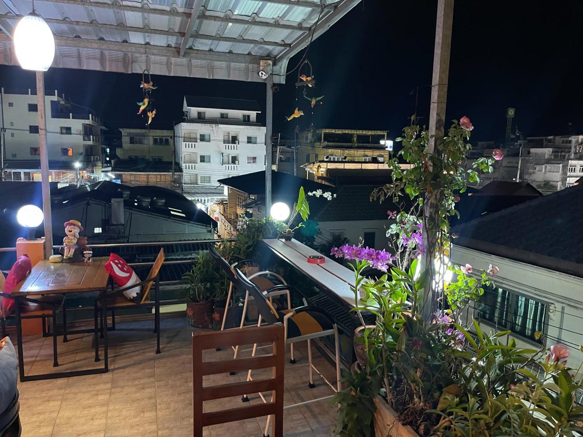 Jenny Hostel Huahin Exterior photo